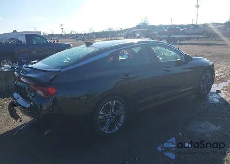 2022 Kia K5 Lxs z USA, uszkodzony, nr VIN 5XXG14J28NG136739